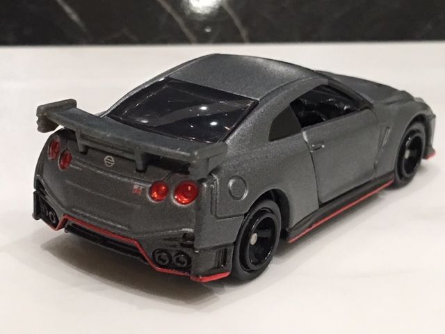 トミカ 日産 GT-R NISMO 日産特注　懸賞当選品　値下げ可能！！ トミカ 日産 GT-R NISMO 日産特注 懸賞当選品 値下げ可能