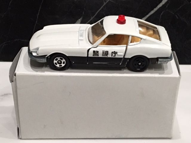 エラートミカ 丸栄特注 フェアレディZ パトロールカー : FAIRLADY Z fan