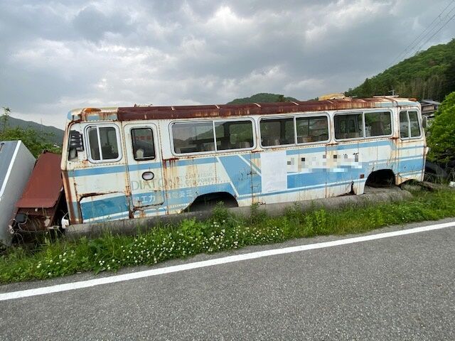 バス廃品 とある会社の送迎バスの廃車体 : FAIRLADY Z fan