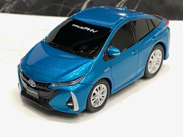 トヨタ プリウスPHV プルバックカー : FAIRLADY Z fan