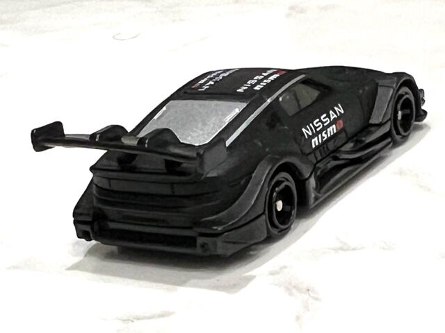 今月の新車～トミカ 13番 日産 フェアレディZ NISMO GT500 : FAIRLADY