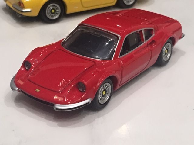 トミカ プレミアム 13番 ディーノ 246GT : FAIRLADY Z fan トミカ プレミアム 13番 ディーノ 246GT : FAIRLADY Z fan