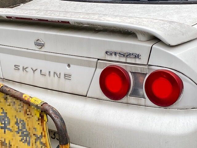 R33 スカイライン セダンの放置車両 : FAIRLADY Z fan 