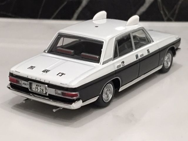 トミカ プレジデント パトロール LV-159 1/64 限定版 LV-159a 日産プレジデント パトロールカー（警視庁） | 製品を