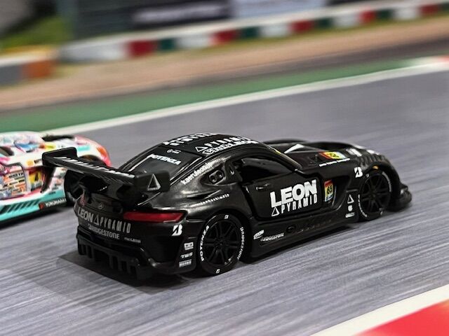 トミカプレミアム レーシング レオン ピラミッドAMG : FAIRLADY Z fan