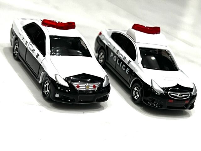 大阪府警察職員互助会特注トミカ スバル レガシィB4 パトロール 大阪府警察職員互助会特注トミカ スバル レガシィB4 パトロール