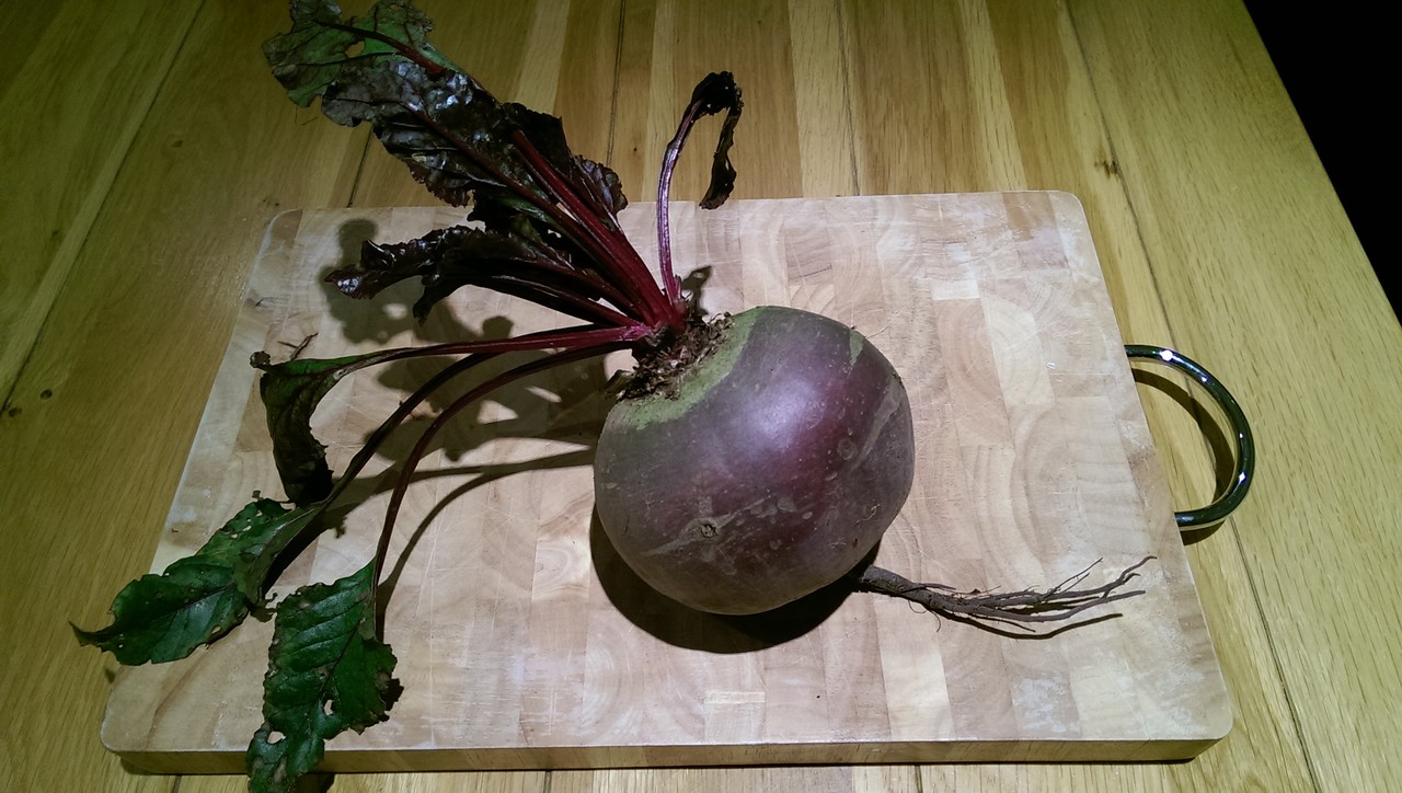 ビートルートでレッドベルベットケーキ 着色料なし おとぎの国のガーデナー