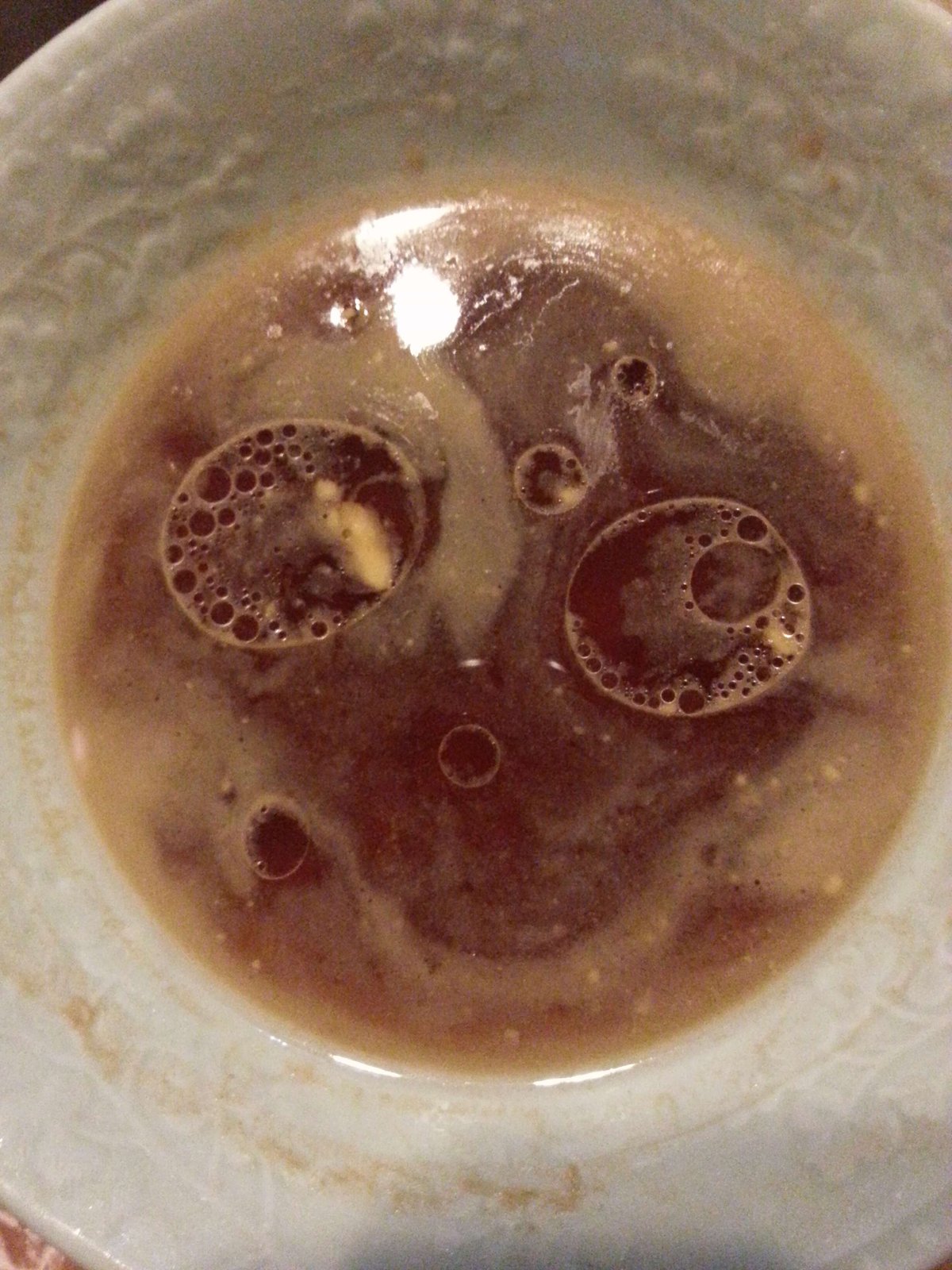 豚の角煮を食した後のお皿に人の顔が現れました 家庭と仕事と自由の狭間