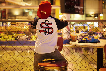 S02
