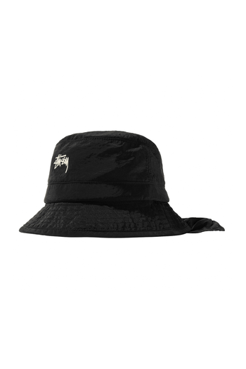 HAT01