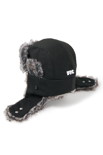 HAT03
