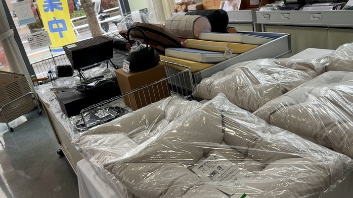 シーケンス 01.00_06_42_17.静止画050