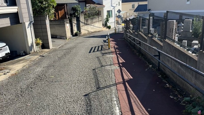 シーケンス 01.00_02_23_27.静止画051