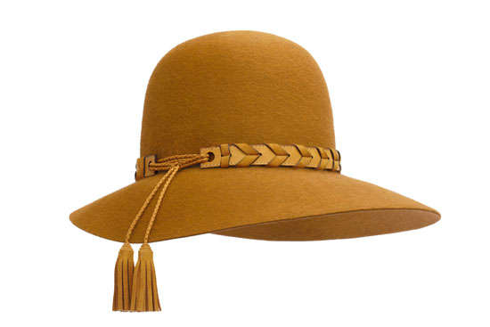 fans2012のblog : エルメス 秋冬女性の金の帽子シリーズ：優雅な味を見せる