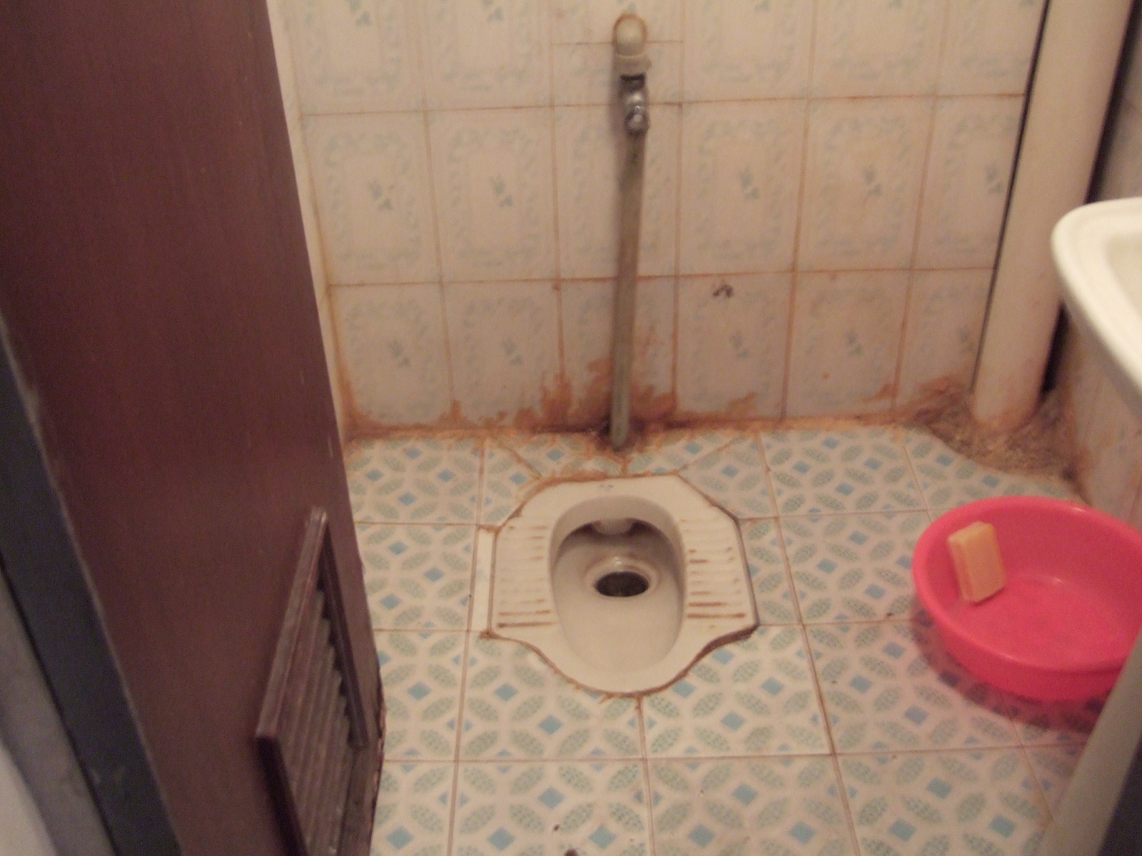 中国トイレ 旅コラム：中国トイレ事情 : I'm a farmer!