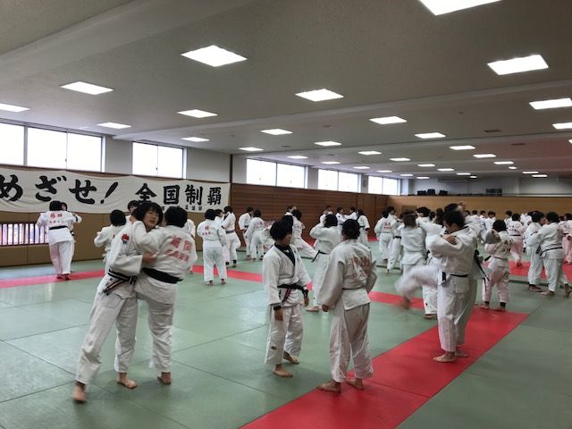 h30高校女子冬季強化遠征 帝京 青森山田学園柔道部 活動情報 h30高校女子冬季強化遠征 帝京 青森山田学園柔道部 活動情報