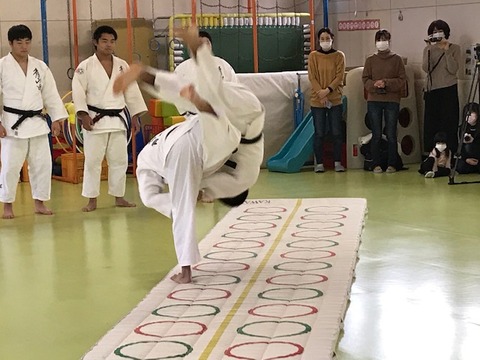 kuretake4