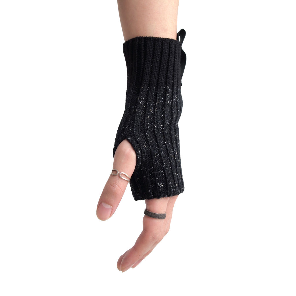 patrick-stephan-wool-gloves-black2