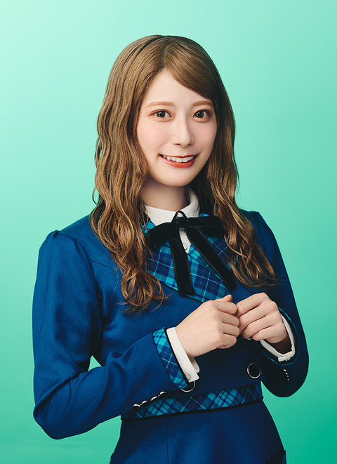 12東村芽依