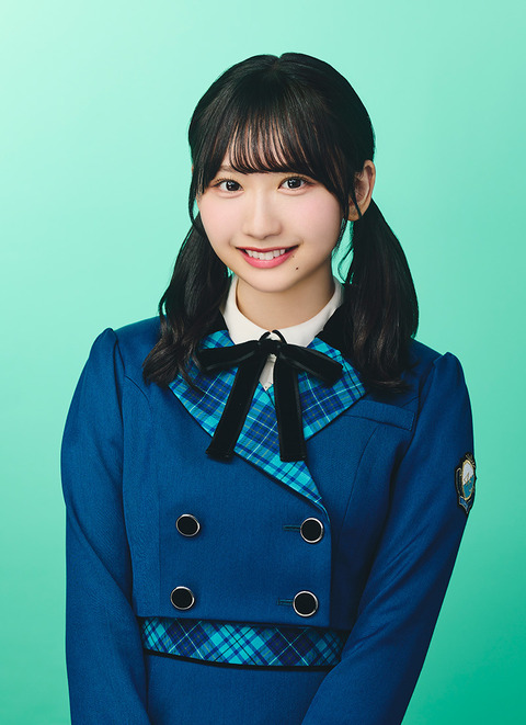 12藤嶌果歩