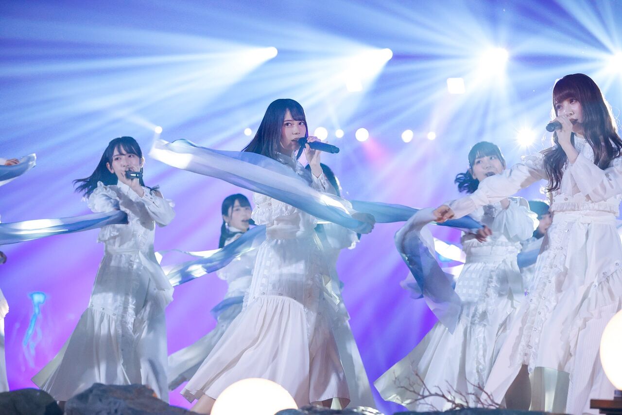 日向坂46 配信ライブ こんなに好きになっちゃっていいの 演出が素晴らしいと話題に 日向坂46まとめ 日向速報