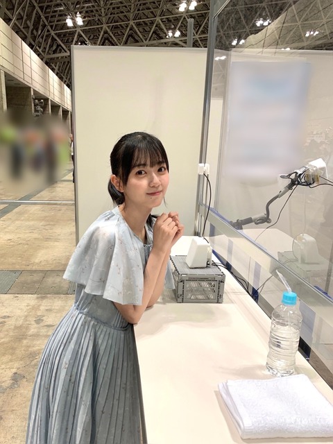 １