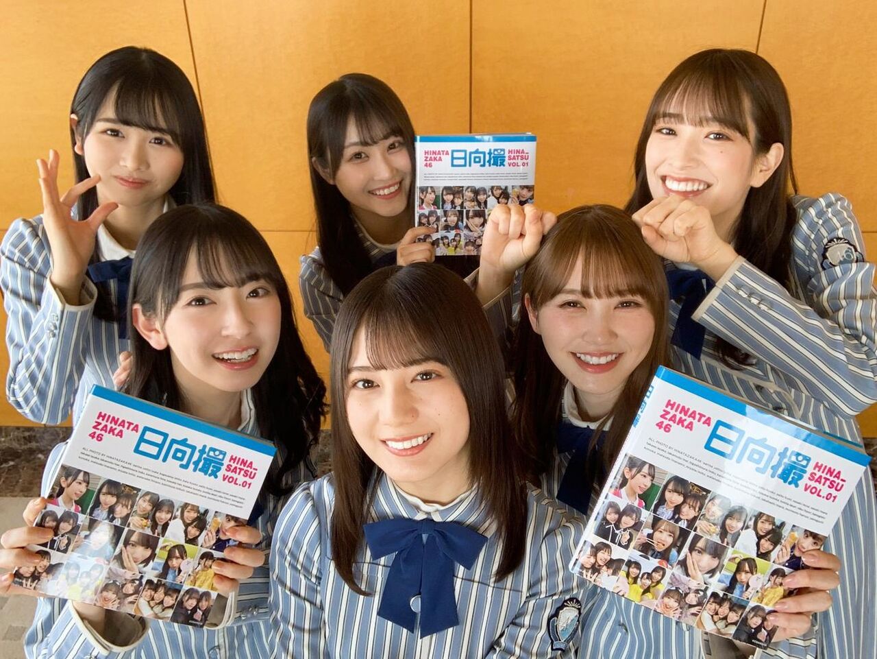 日向坂46 日向撮 オリコン週間本ランキング1位 気になる初週売上は 坂道まとまとめ速報 日向坂46 日向撮 オリコン週間本ランキング1位 気になる初週売上は 坂道まとまとめ速報