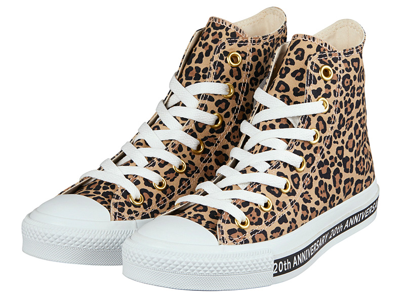 2月15日発売 浜崎あゆみとコンバースがコラボ CONVERSE CANVAS