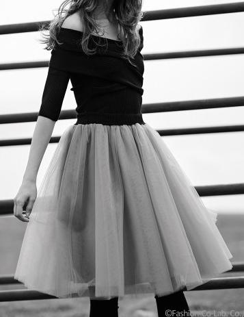 スナイデルsnidel and GIRL 2015年9月号 掲載のカシュクールニットコンビワンピース