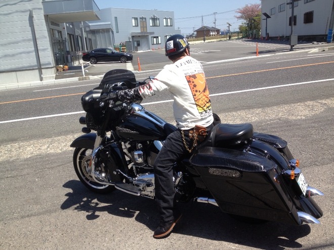 2015-04-26-12-30-50