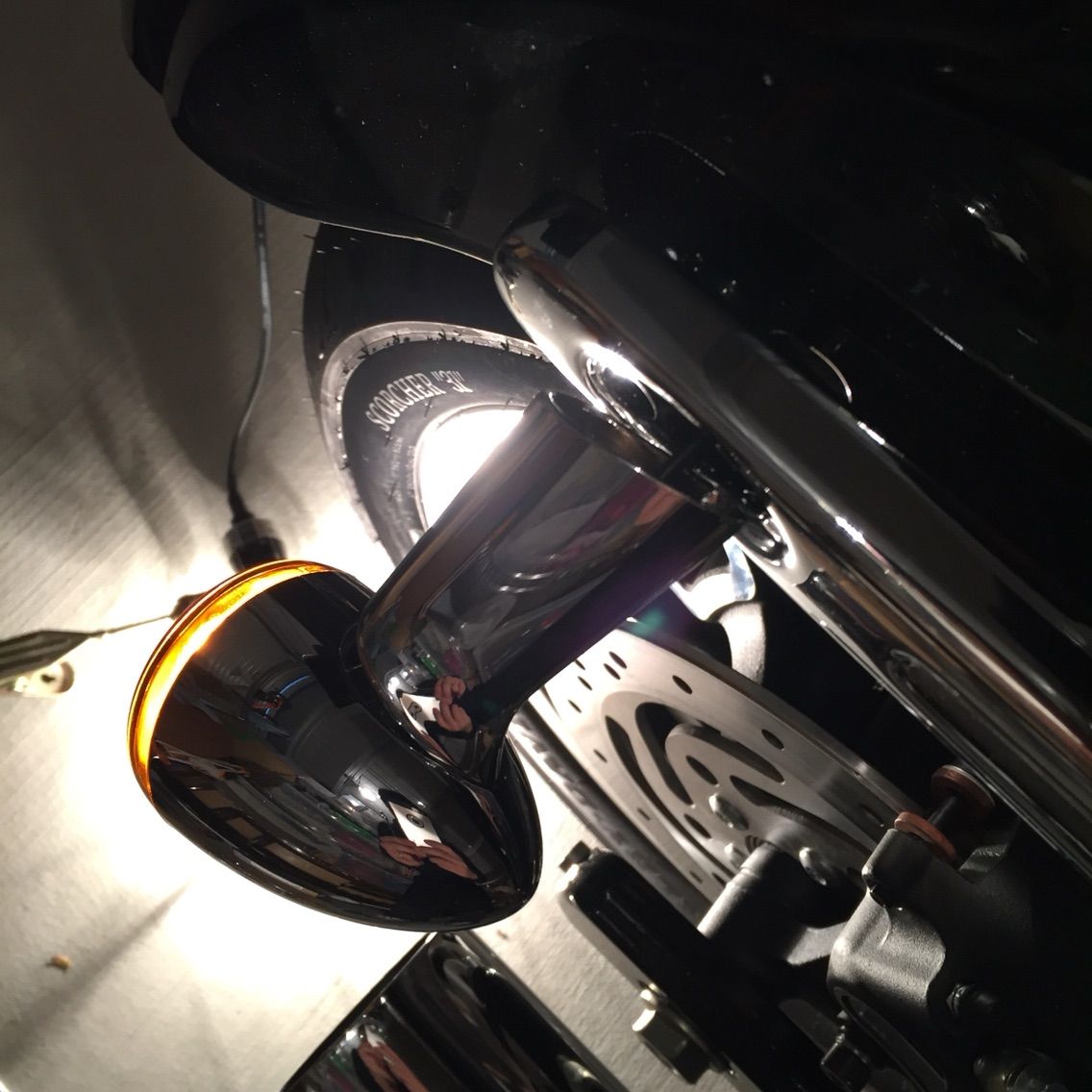 ドッキングハードウェアとターンシグナルリロケーションキット 取付