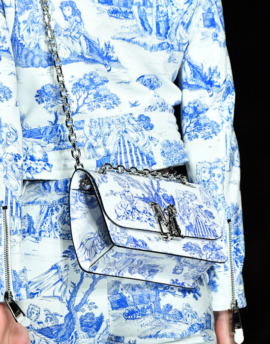 MOSCHINO-4