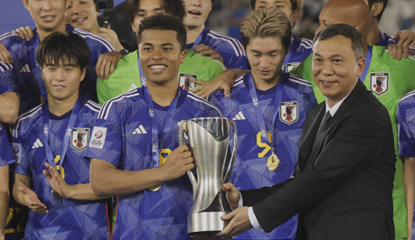 U-23日本代表の藤田譲瑠チマがU-23アジアカップMVP受賞！ 準決勝で2アシスト、主将として牽引
