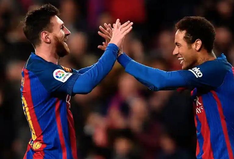 メッシ Psgが新天地と複数メディアが有力視 逆転残留の可能性も Footballnet サッカー2chまとめ