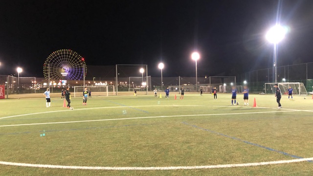 餌を撒く サソリのフットボール奮闘記