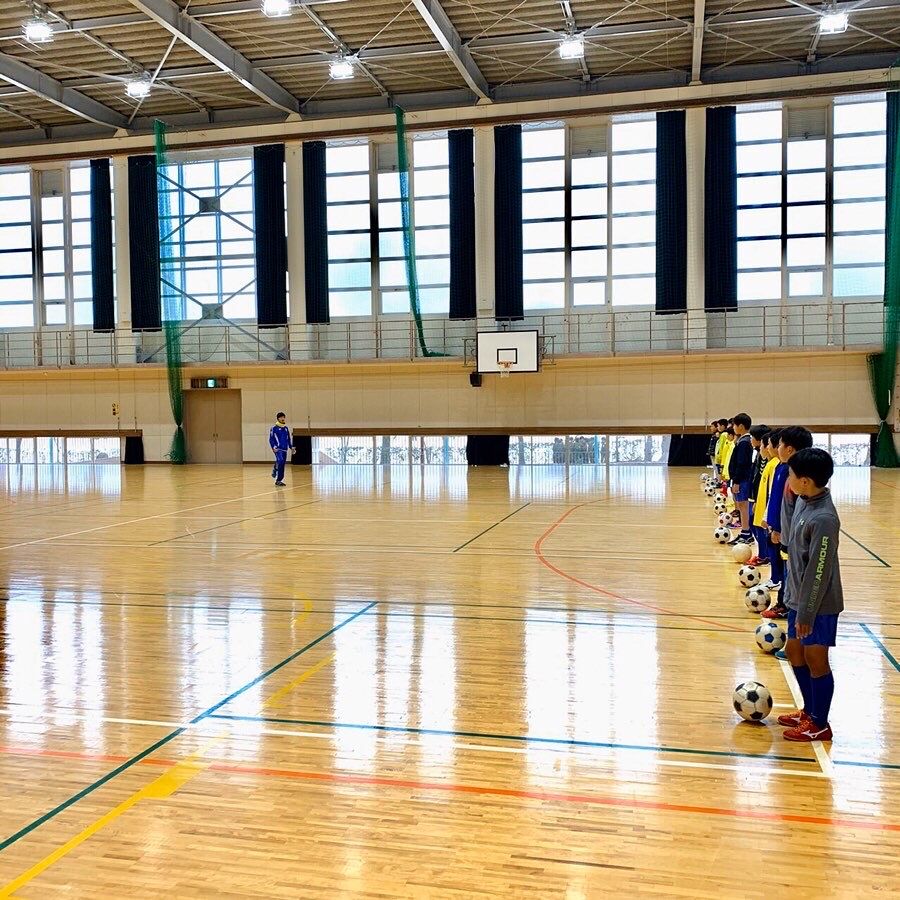 E2E884F2-CA73-40B5-B292-3602123ED63F