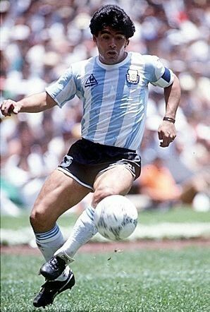 マラドーナから感じる マラドーナから学ぶ サッカーが上手くなるために マラドーナから感じる マラドーナから学ぶ サッカーが上手くなるために