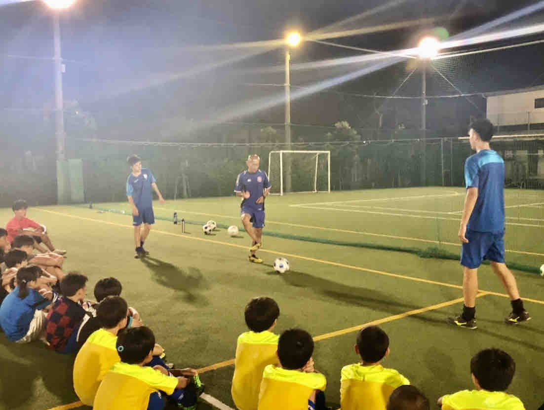 正しいトラップ 正しいパス 正しいドリブル サッカーが上手くなるために 正しいトラップ 正しいパス 正しいドリブル サッカーが上手くなるために