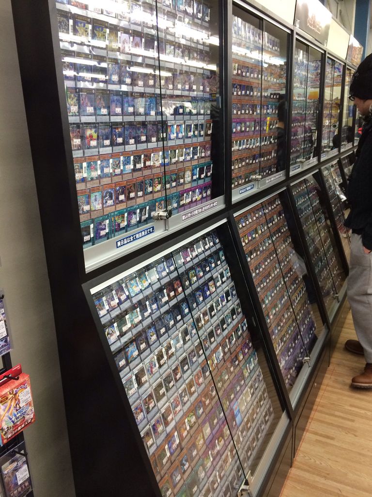 待望の古市トレカパークに行ってきたぞ 世の中の星雲in石