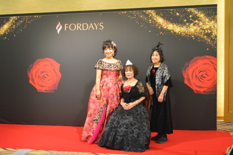 ﾌｫｰﾃﾞｲｽﾞ㈱10