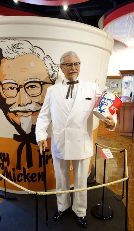 人生に遅すぎることはない カーネル サンダース 飲食店コンサルタント 田中司朗のブログ 人生に遅すぎることはない カーネル サンダース 飲食店コンサルタント 田中司朗のブログ