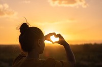 backlit-clouds-dawn-1535288-600x400[1]