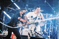 21b44eb6a5811775bad7f71d594e0a83_1