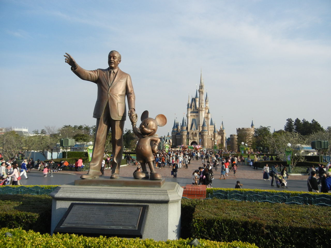 ディズニーランド3世代旅行 飲食店コンサルタント 田中司朗のブログ ディズニーランド3世代旅行 飲食店コンサルタント 田中司朗のブログ