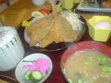 アジフライ定食も
