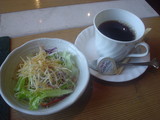 サラダとコーヒーと☆