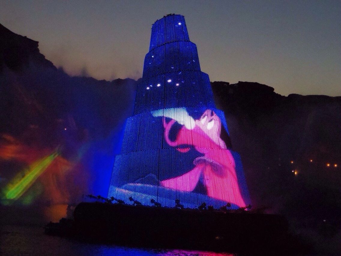 ファンタズミック の音楽 魔法の羽根 ファンタズミック の音楽 魔法の羽根
