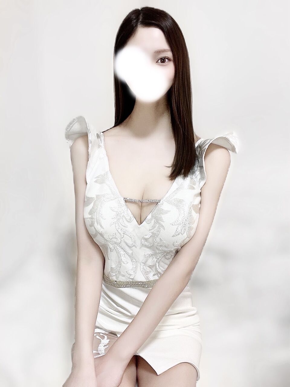 美咲くるみ