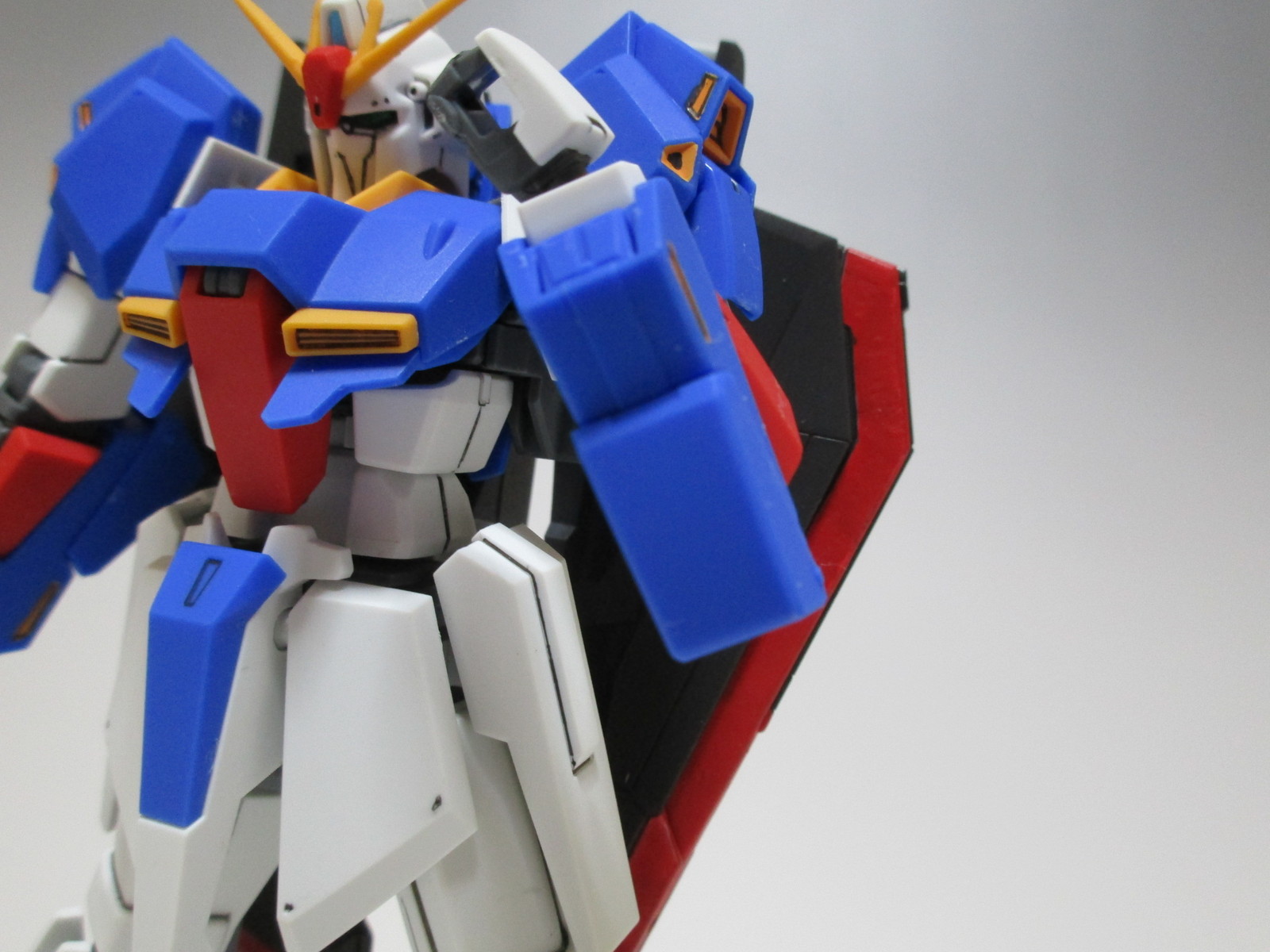 ガンプラ Hguc Zガンダム製作 キットの完成レビュー編 ガンプラ自由に作って良いじゃない