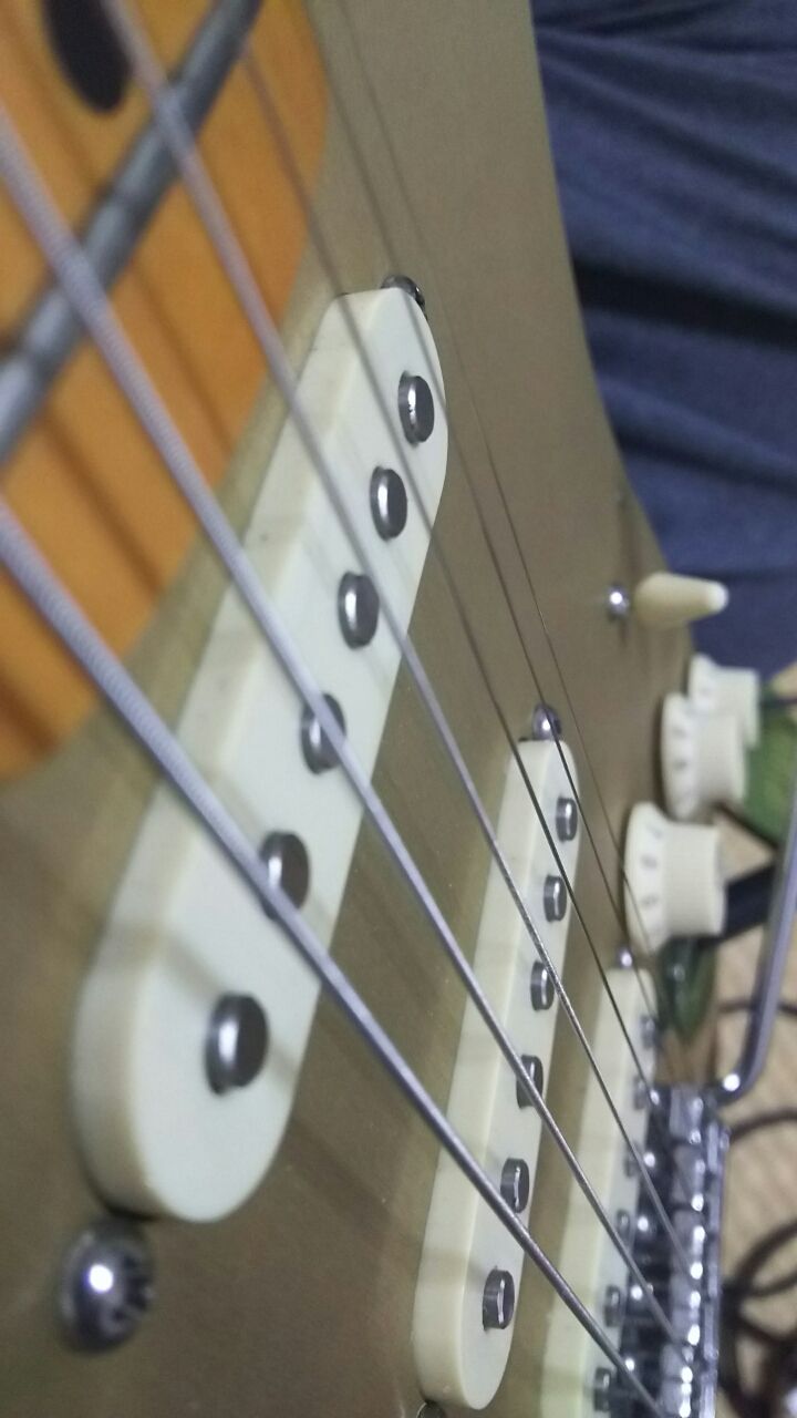 ストラトピックアップについての超個人的雑記 Rock Bluesな日々